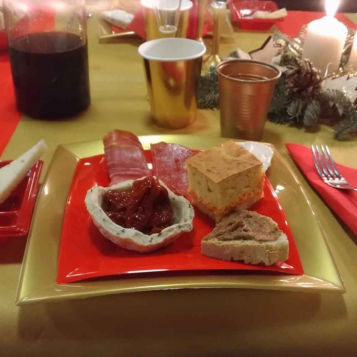 Złoty talerz OBIADOW kwadratowy mikrofala zmywarka