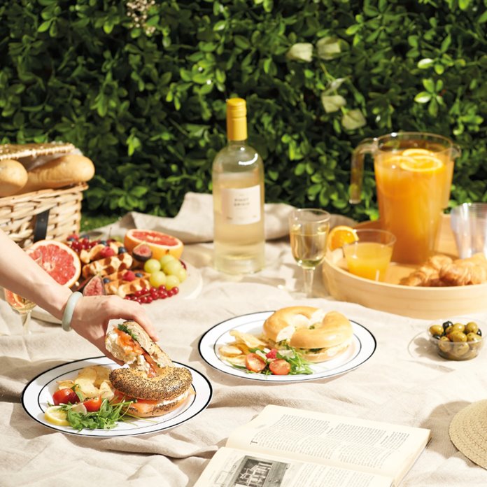 Talerze wielokrotnego użycia czarne 10 sztuk 26cm