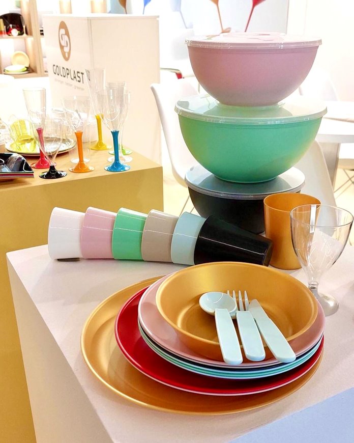 Talerze złote plastikowe HoReCa deserowe