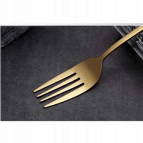 Złoty widelec do wędliny