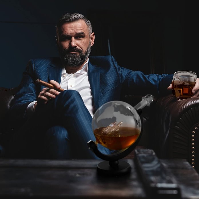 Karafka do whisky globus 1,5 l