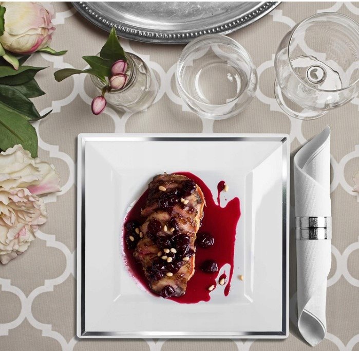 Talerze wielorazowe kwadratowe 10 sztuk