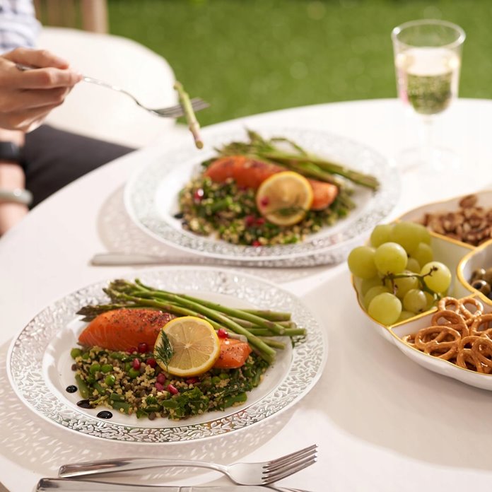 Talerze wielorazowe obiadowe srebrne 10 sztuk