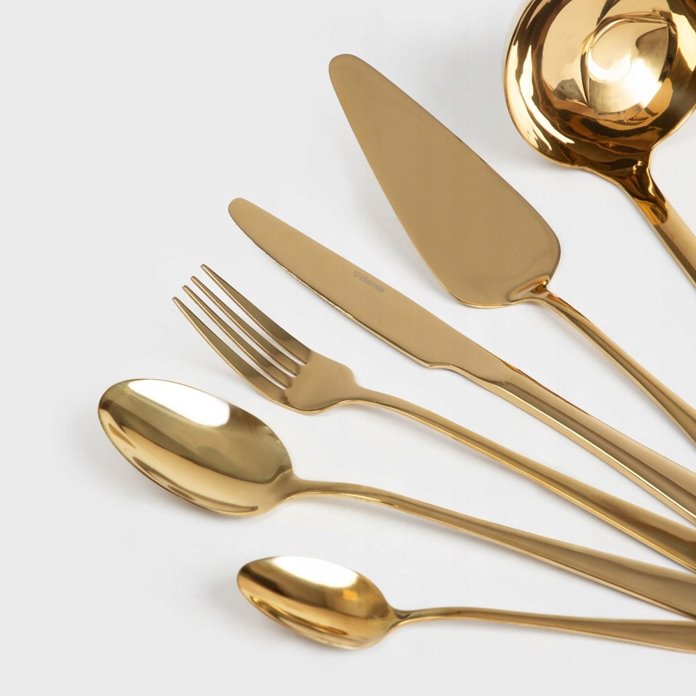 Złote sztućce zestaw z chochlą i łopatką 4 os.