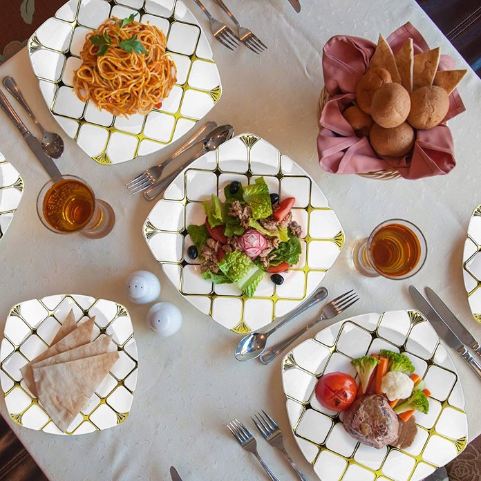 Plastikowe talerze wielorazowe złote 5 szt. DUŻE obiadowe 25 cm