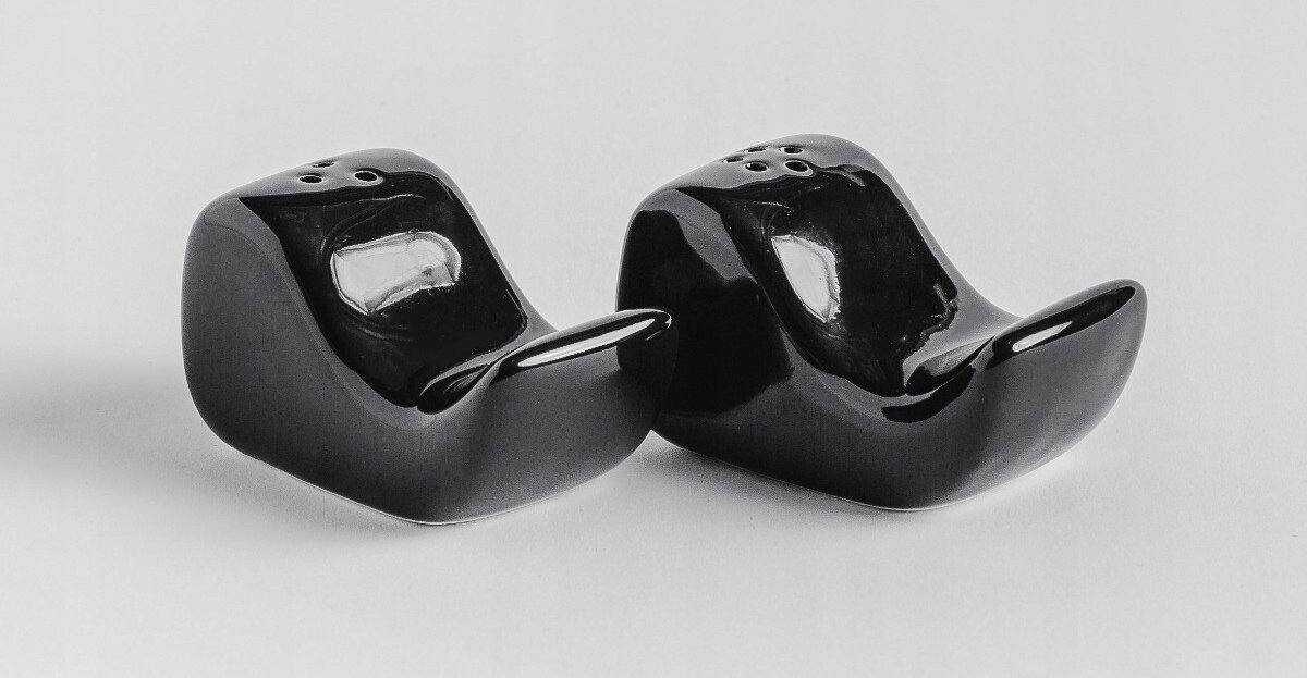 Solniczka i pieprzniczka czarna