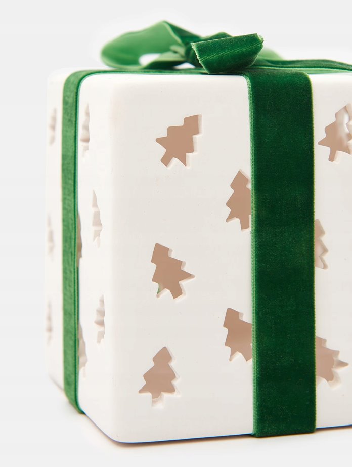 Dekoracja świąteczna w kształcie prezentu zielona