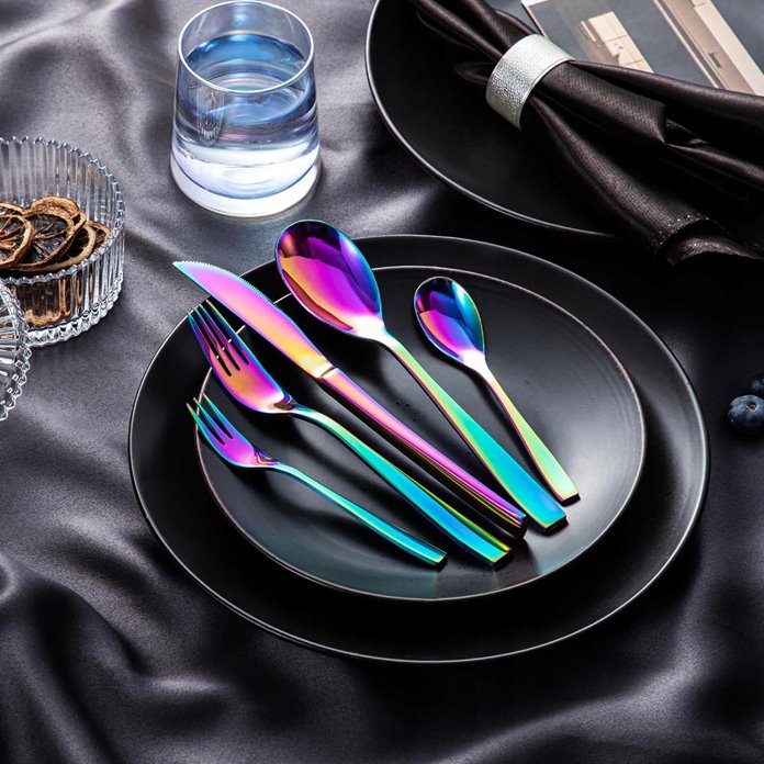 Opalizujące sztućce 30 el/ 6 os