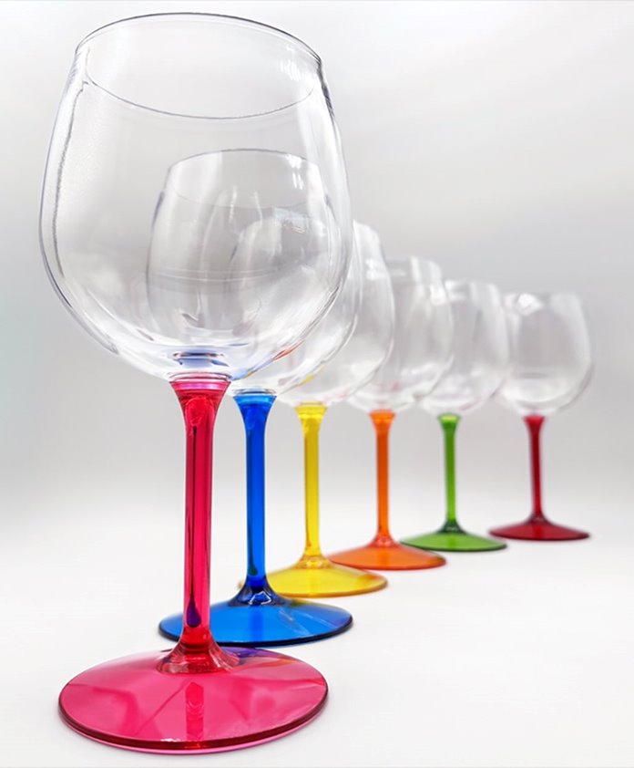 Kieliszek plastikowy do wina różowy Tritan 550 ml