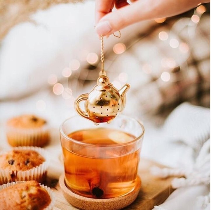 Zaparzacz do herbaty Homla złoty