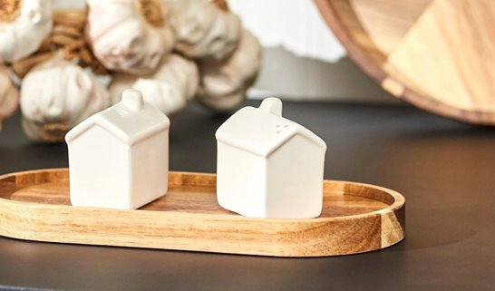 Solniczka i pieprzniczka domki