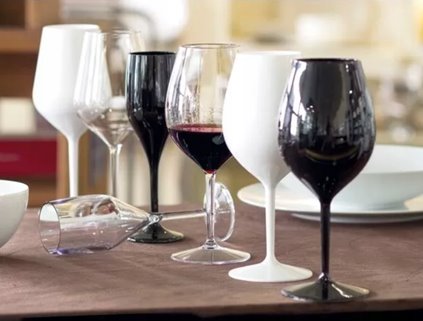 Kieliszek plastikowy do wina różowy Tritan 550 ml