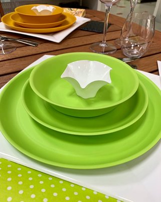 Talerz zielony Pastel Green – wielorazowy Głęboki