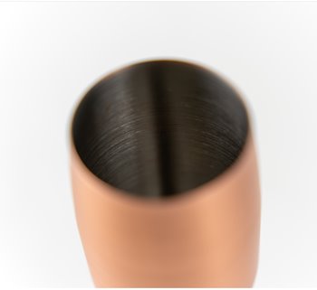 Różowe metalowe kieliszki do szampana Matowe