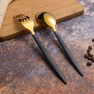 Sztućce złoto-czarne  30 el / 6 os