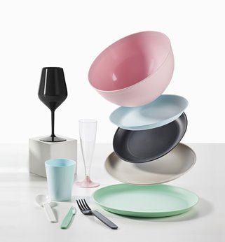 Czarny talerz plastikowy do zmywarki HoReCa 10 szt