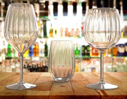 Szklanka ryflowana z tworzywa HoReCa premium