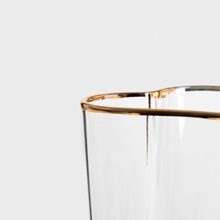 Kieliszek do szampana Homla ze złotym rantem złoty 150ml w kształcie serca